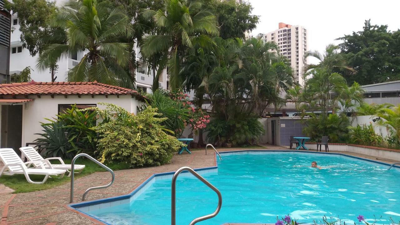 Carolina Princess Marbella Panama Stadt Exterior foto
